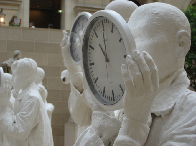 Statues and Clocks 01